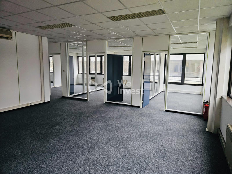 Bureau - 142 m²