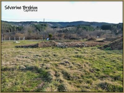 Terrain constructible - 2 350 m²