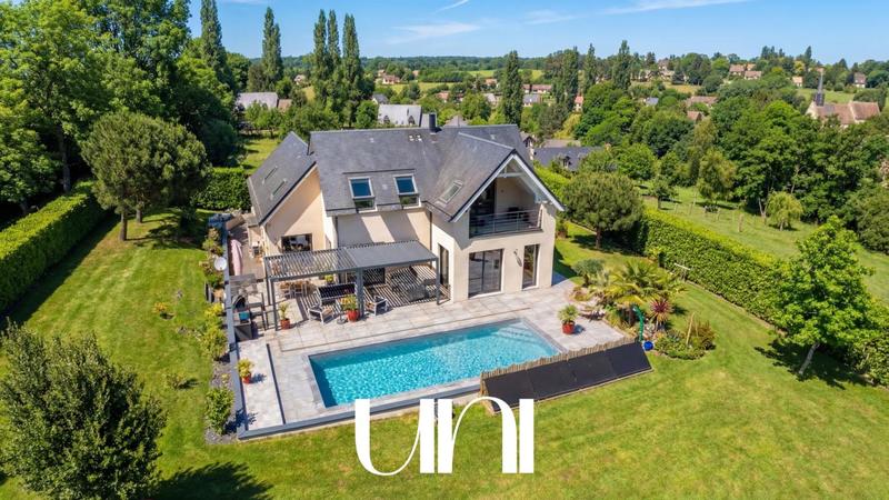 Maison - 157 m² - 4 pièces