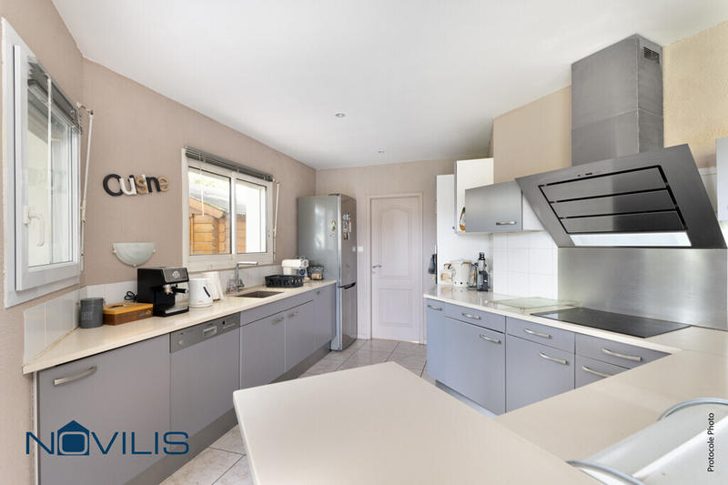 Villa - 182 m² - 5 pièces