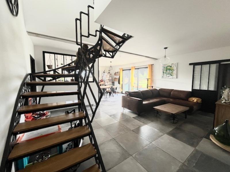 Maison - 128 m² - 6 pièces