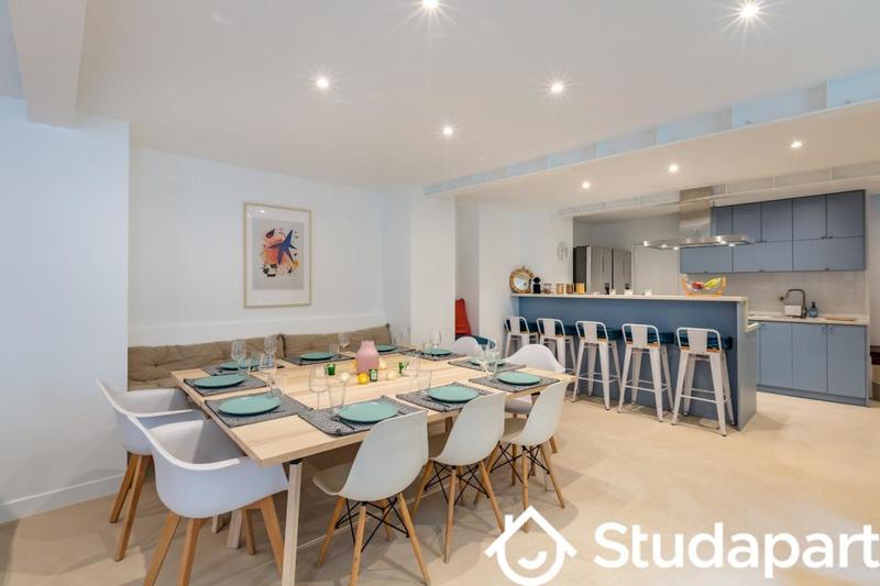 Chambre - 10 m² - 1 pièce