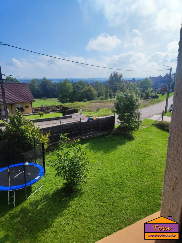 Maison - 200 m² - 8 pièces