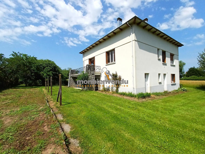 Maison traditionnelle - 188 m² - 5 pièces