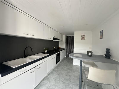 Maison - 80 m² - 5 pièces