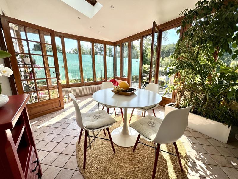 Maison traditionnelle - 155 m² - 5 pièces