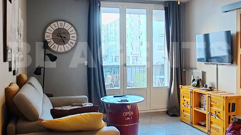 Appartement - 50 m² - 2 pièces