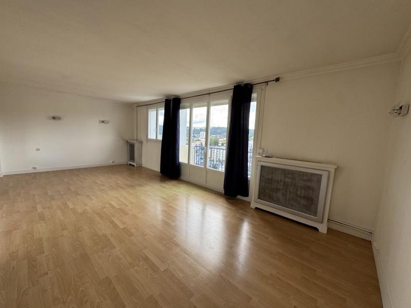 Appartement ancien - 82 m² - 5 pièces