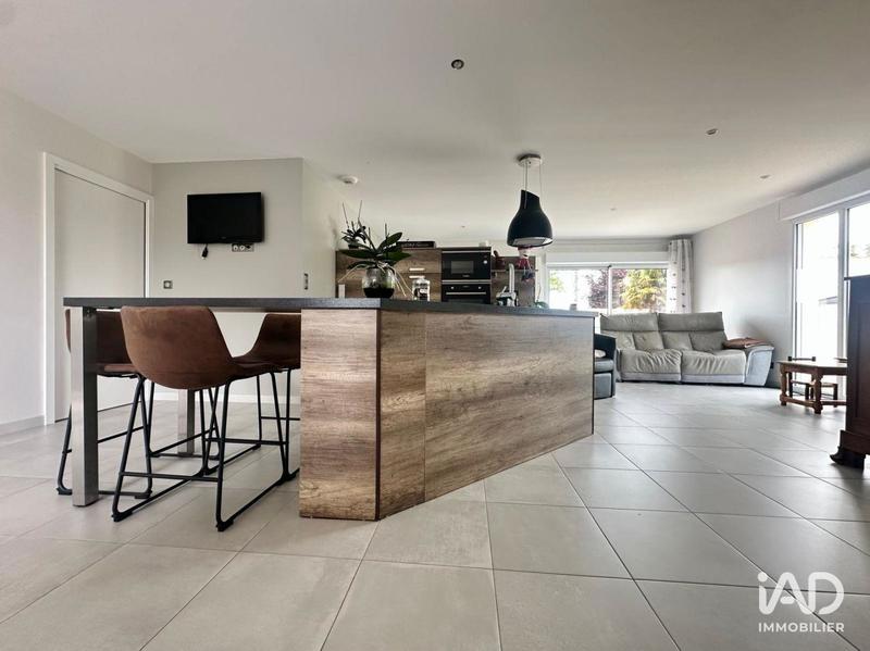 Maison - 103 m² - 4 pièces