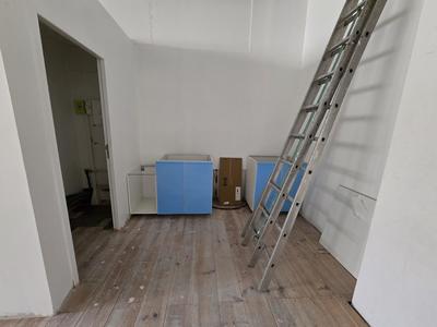 Bureau - 99 m² - 1 pièce