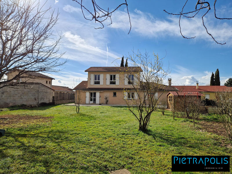 Villa - 184 m² - 6 pièces