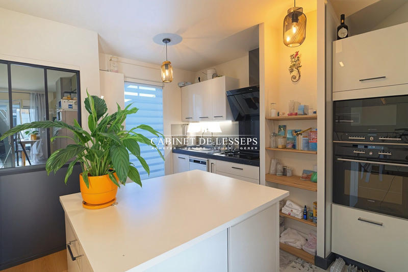 Appartement - 79 m² - 4 pièces