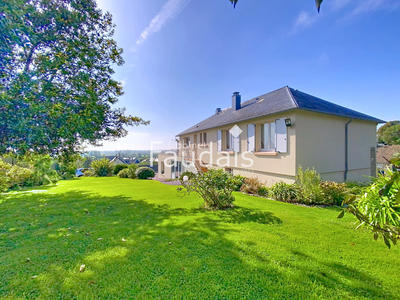 Maison - 105 m² - 6 pièces