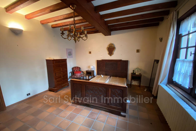 Maison - 213 m² - 6 pièces