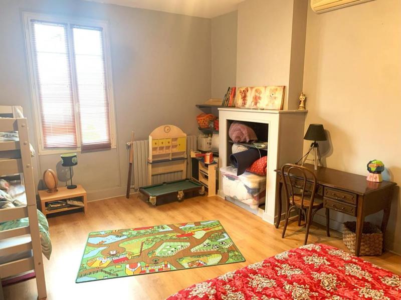 Maison de village - 430 m² - 6 pièces