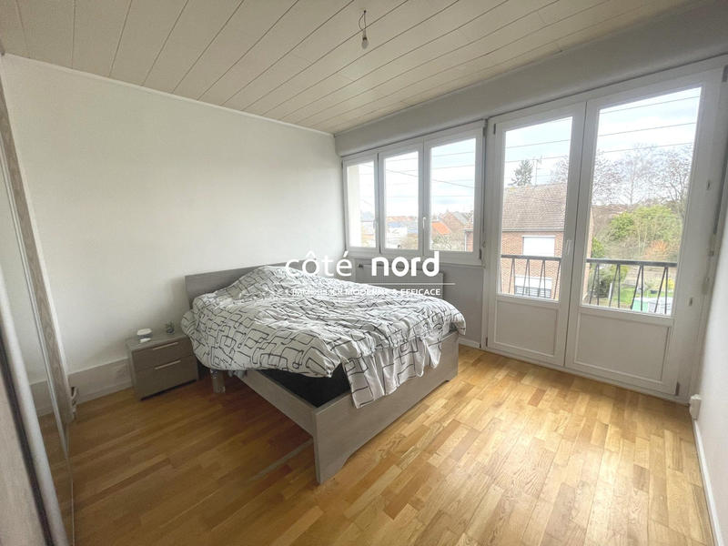 Maison - 91 m² - 5 pièces