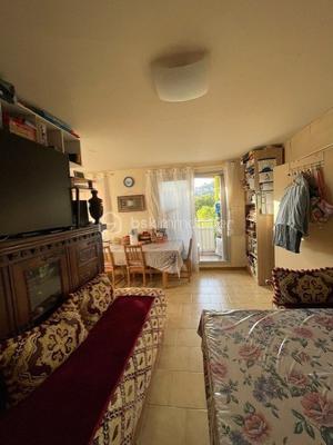 Appartement - 75 m² - 4 pièces