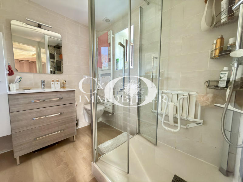 Maison de village - 209 m² - 7 pièces