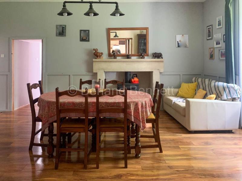 Maison en pierre - 439 m² - 14 pièces