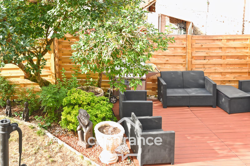 Château - 200 m² - 6 pièces