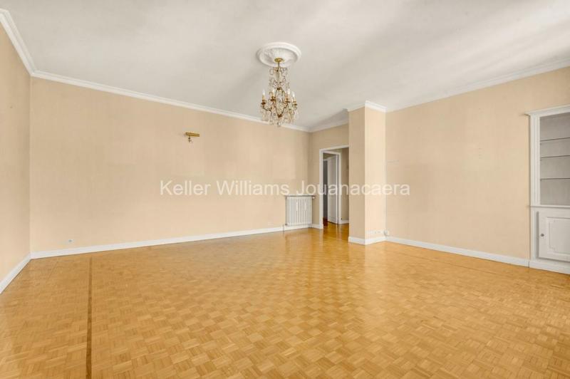 Appartement - 98 m² - 4 pièces