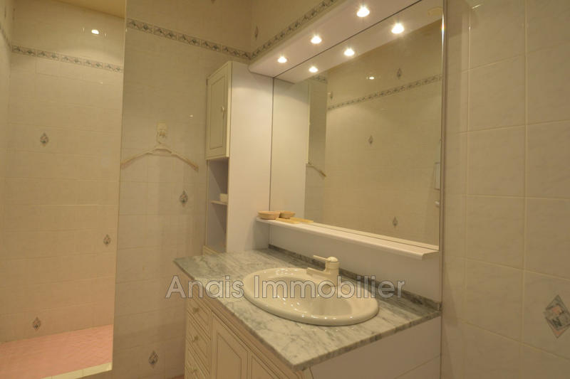 Maison de village - 210 m² - 7 pièces