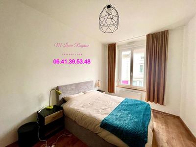 Appartement - 80 m² - 3 pièces