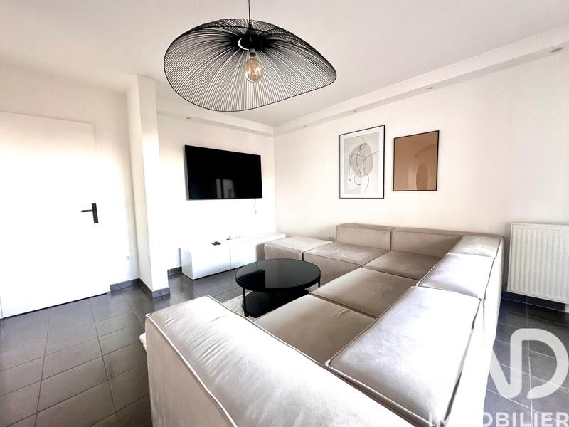 Appartement - 81 m² - 4 pièces