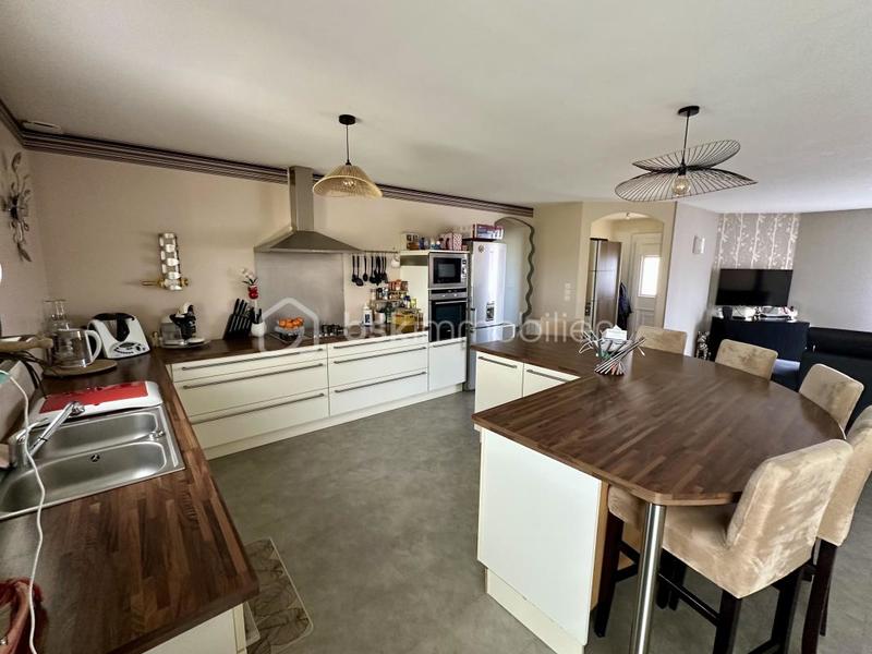 Maison - 154 m² - 7 pièces