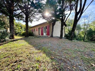 Maison - 80 m² - 4 pièces