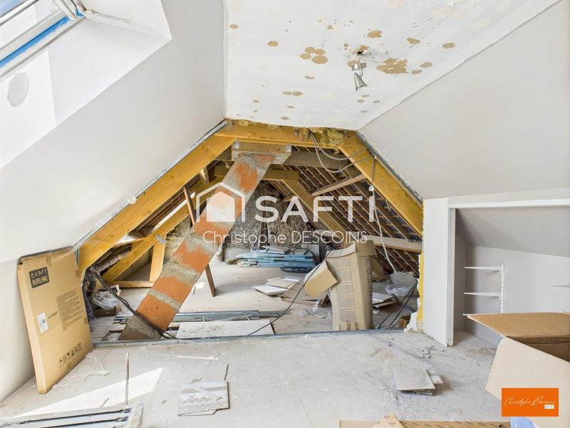 Maison - 200 m² - 6 pièces