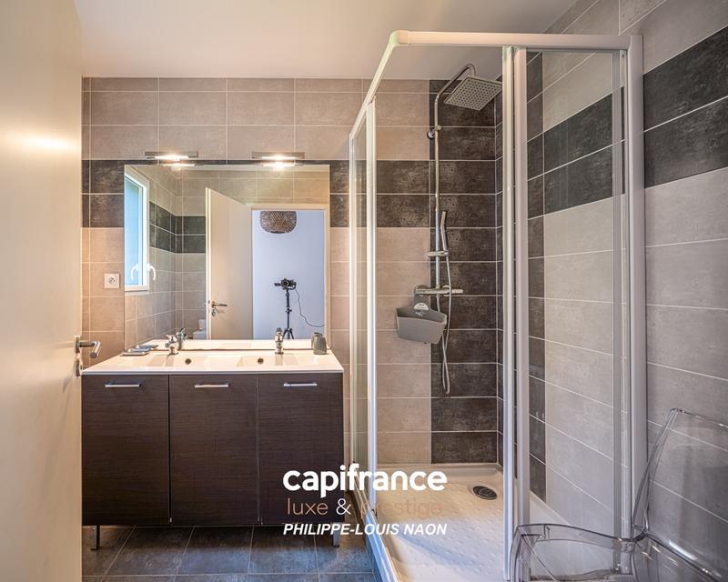 Maison - 96 m² - 5 pièces