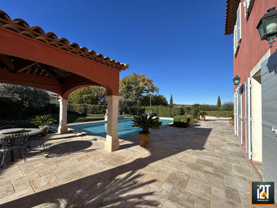 Bastide - 121 m² - 5 pièces