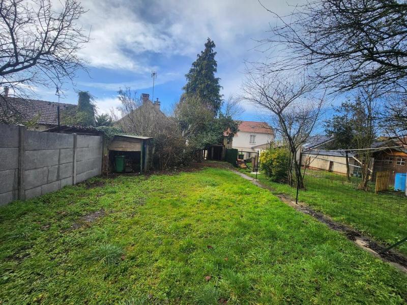 Maison - 110 m² - 6 pièces