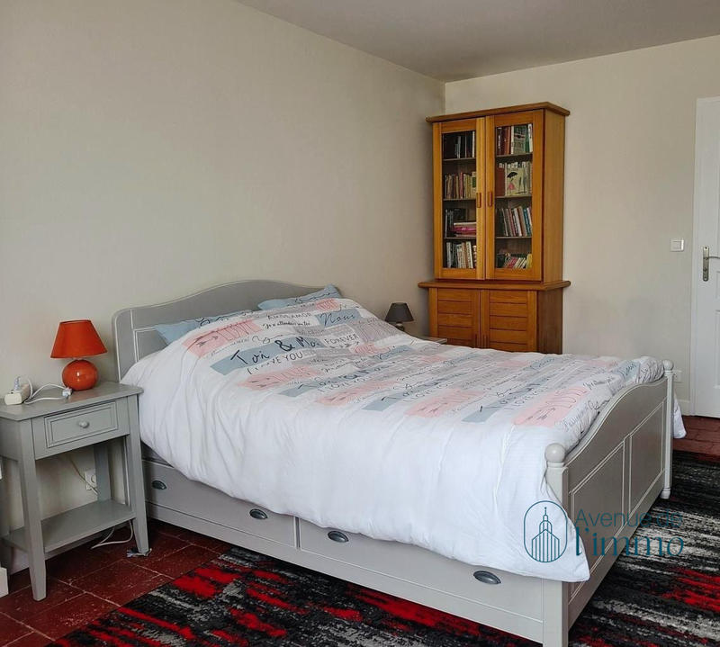 Maison - 121 m² - 5 pièces