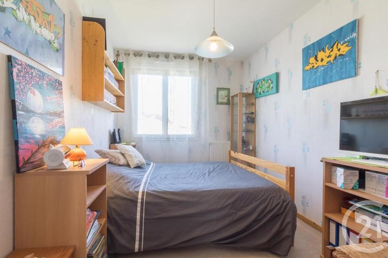 Pavillon - 80 m² - 4 pièces