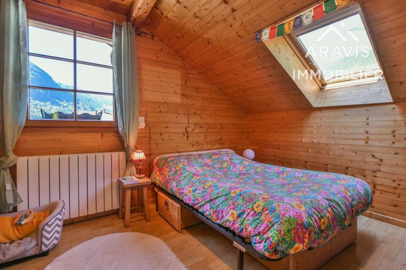 Maison - 111 m² - 6 pièces