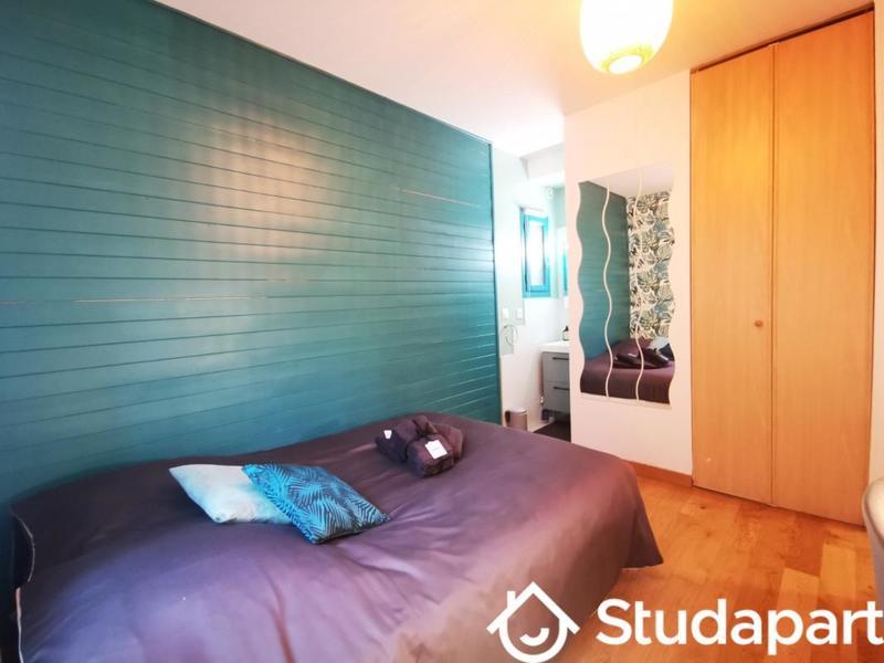 Chambre - 14 m² - 1 pièce