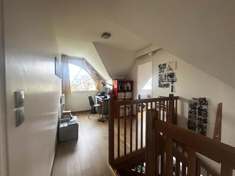 Maison - 142 m² - 5 pièces