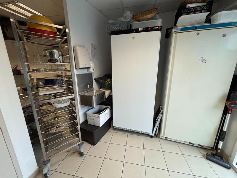 Local commercial - 105 m²