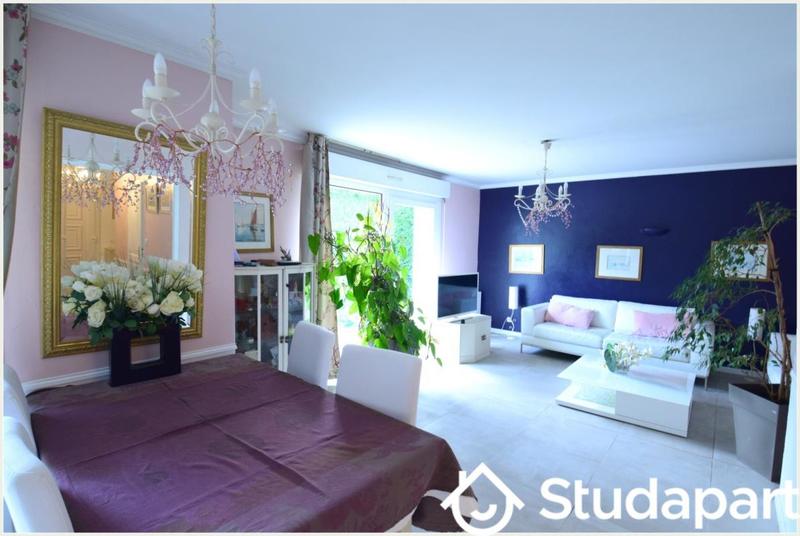 Chambre - 15 m² - 1 pièce