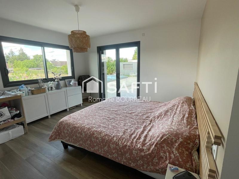 Villa - 256 m² - 7 pièces