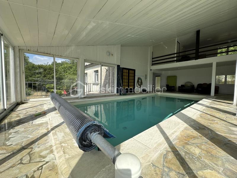 Maison ancienne - 180 m² - 7 pièces