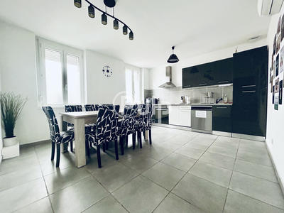 Maison de ville - 135 m² - 6 pièces