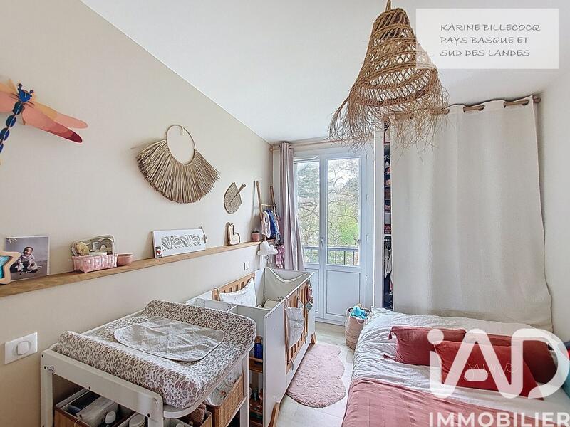 Appartement - 80 m² - 4 pièces