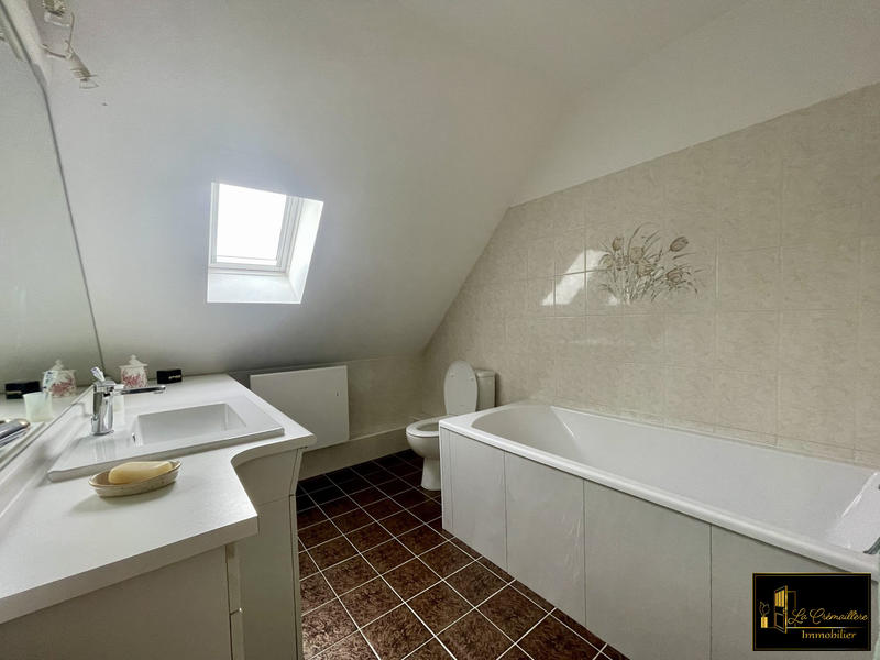 Maison - 107 m² - 5 pièces