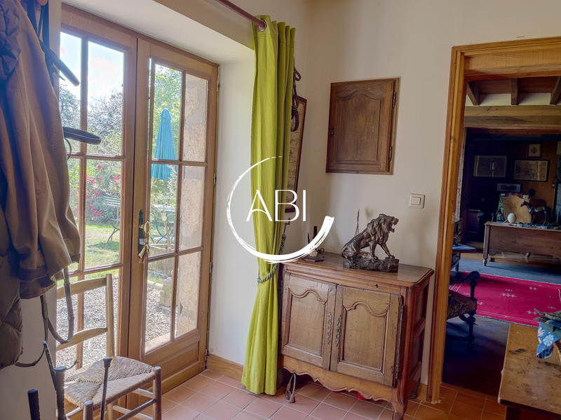 Maison ancienne - 172 m² - 6 pièces