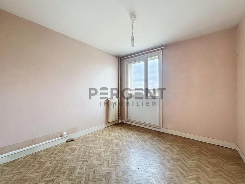 Appartement - 79 m² - 4 pièces