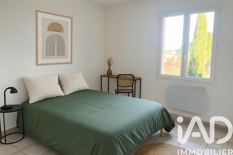 Maison - 93 m² - 5 pièces