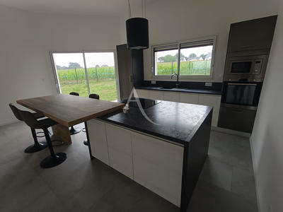 Maison - 146 m² - 7 pièces